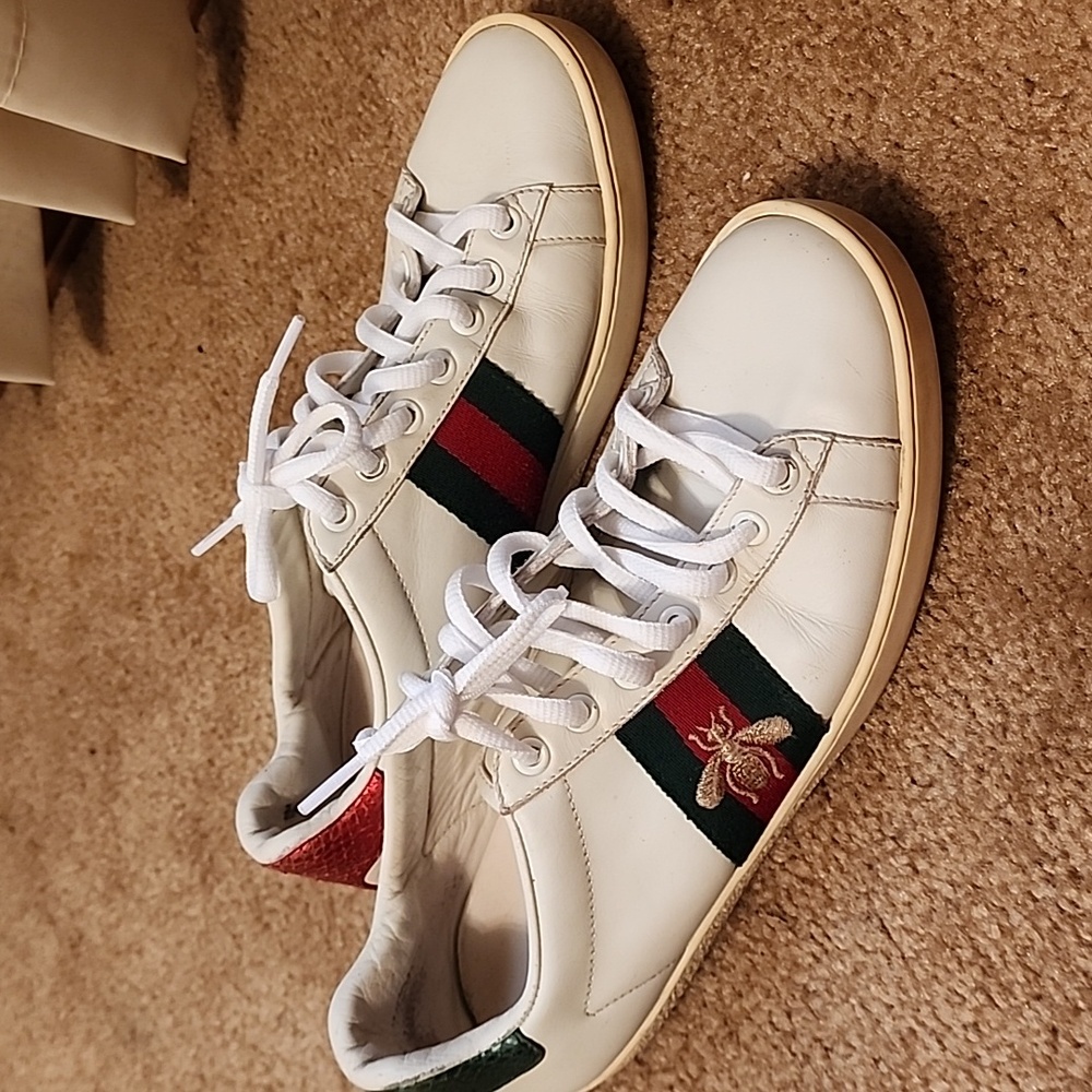 Gucci Ace Bee Sneakers - Picture 1 of 16